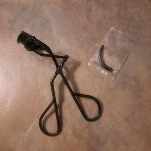 MAC Full Lash Curler